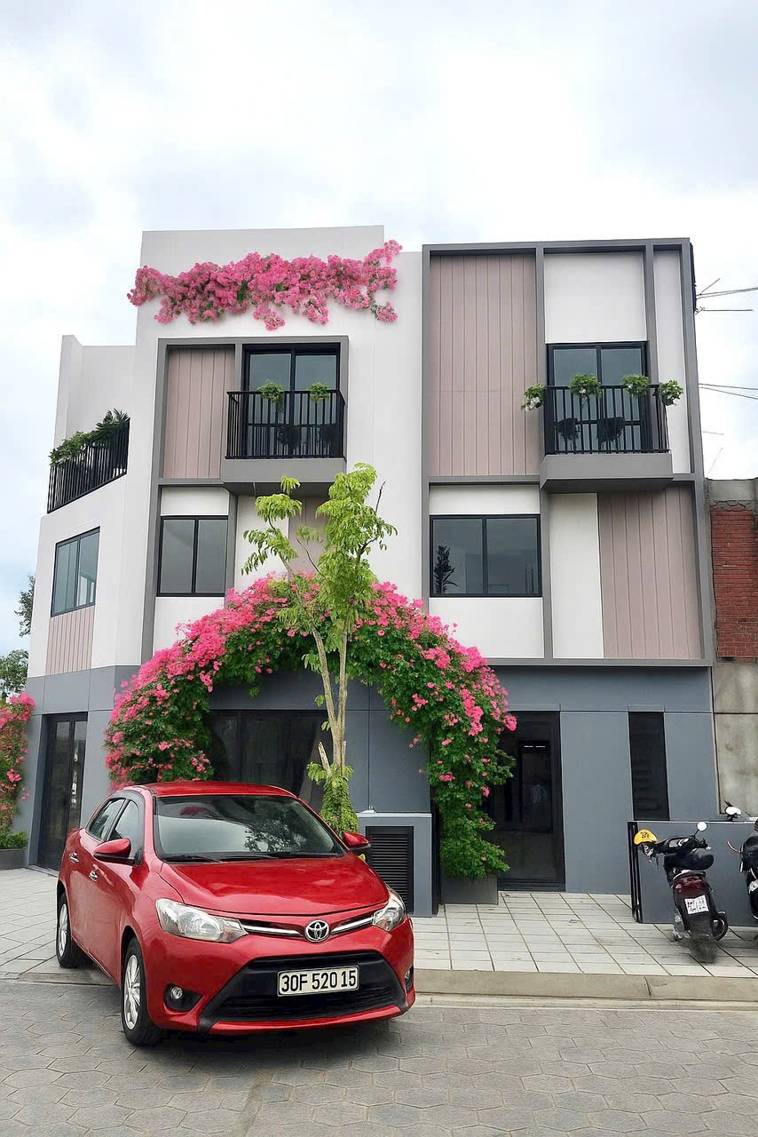 Nhà Hoàn Thiện Gần Trung Tâm Hành Chính TP Mới