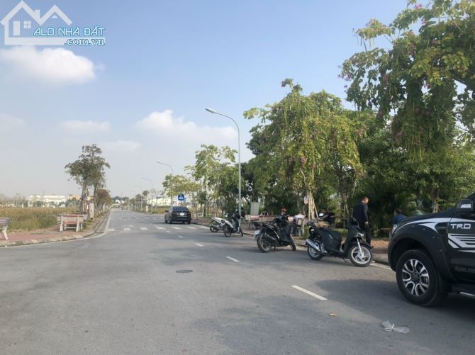 Bán đất TNR Star Tân Trường, Hải Dương Giá 2ty8 2