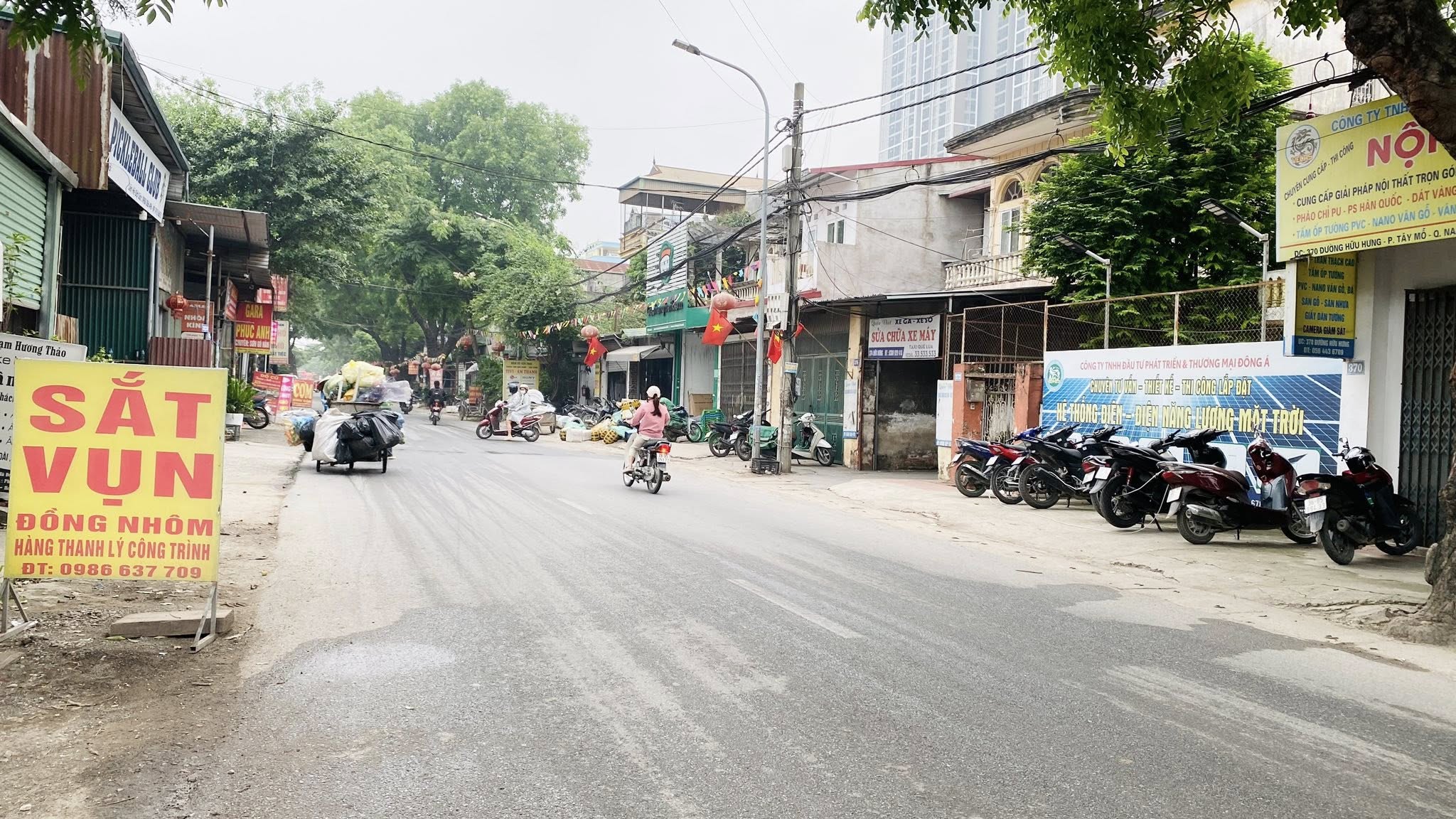 52m2, 2 tầng cũ, ô tô tải tránh, giá 7.5 tỉ (có Tl), mặt phố Hữu Hưng, kinh doanh sầm uất. Nói