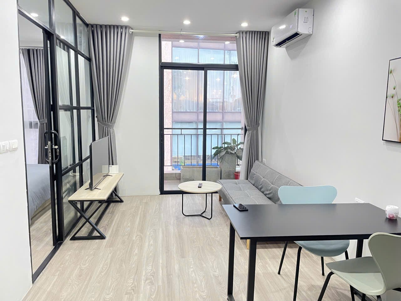 Cho thuê căn hộ mới đẹp tại Thụy Khuê, Tây Hồ, 1PN, 50m2, nội thất sang trọng