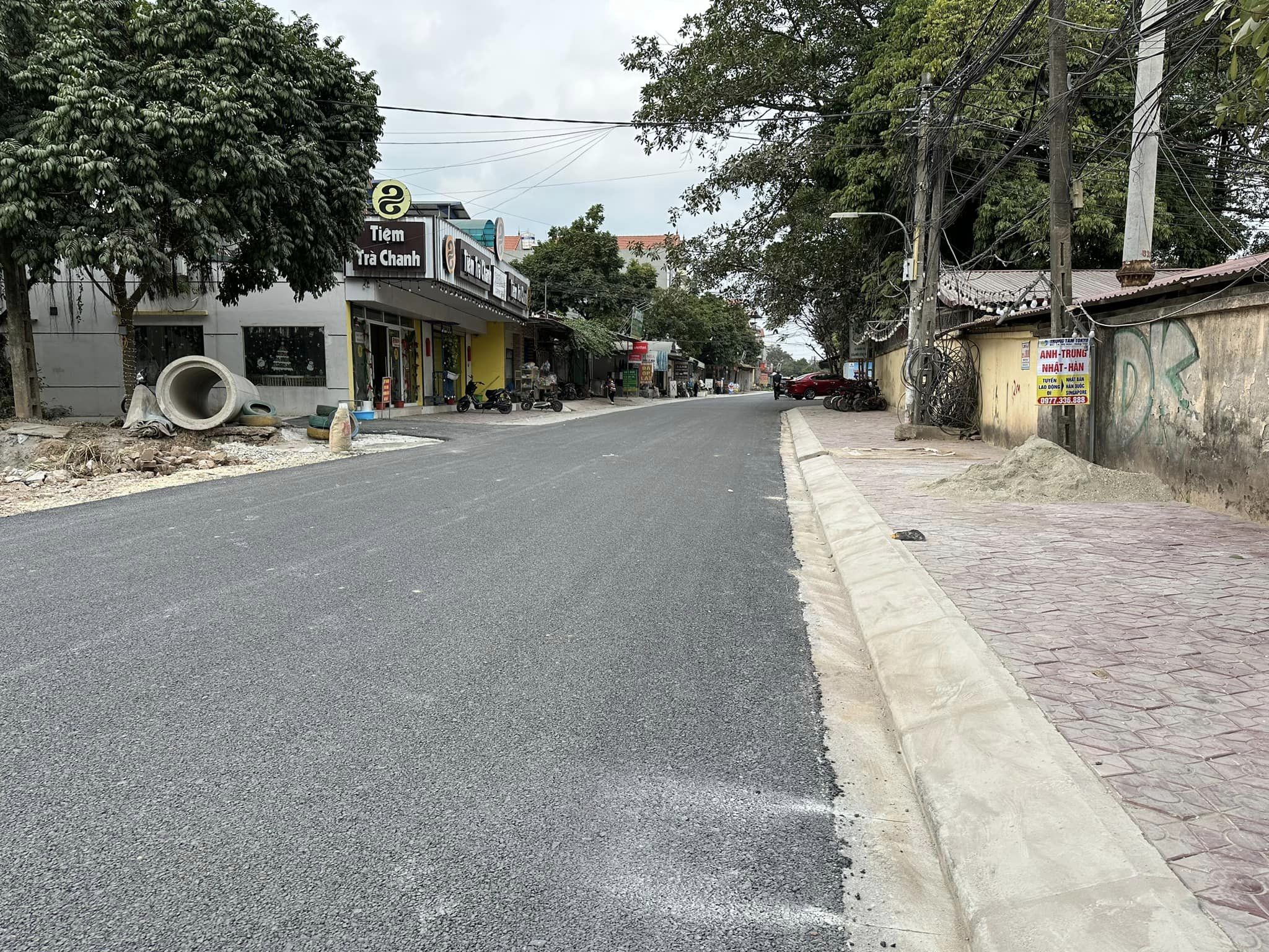 Hàng đẹp lô 68m, đất Trưng Trắc, Văn Lâm, giá tốt: 0835459289