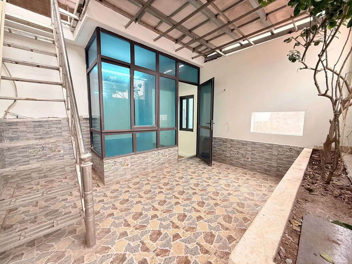 Bán nhà 4 tầng Tứ Hiệp, Ngọc Hồi, 38m2, giá 4.9 tỷ