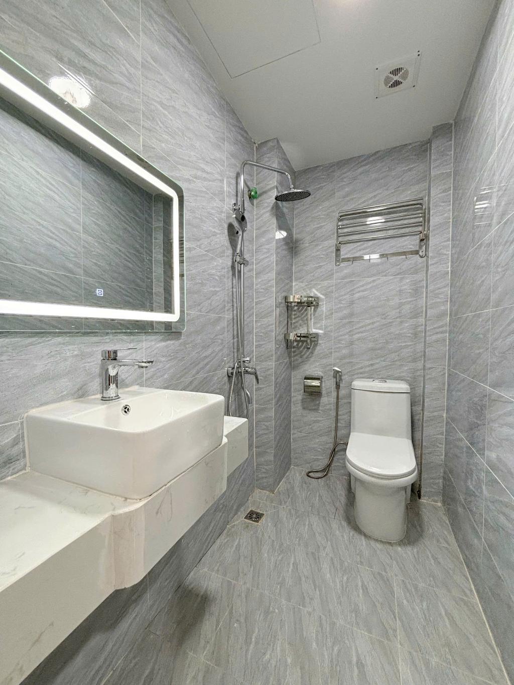 Nhà đẹp phân lô Khương Hạ- Giá hời – ô tô- 4 tầng, 75m2, 13.45 tỷ 3