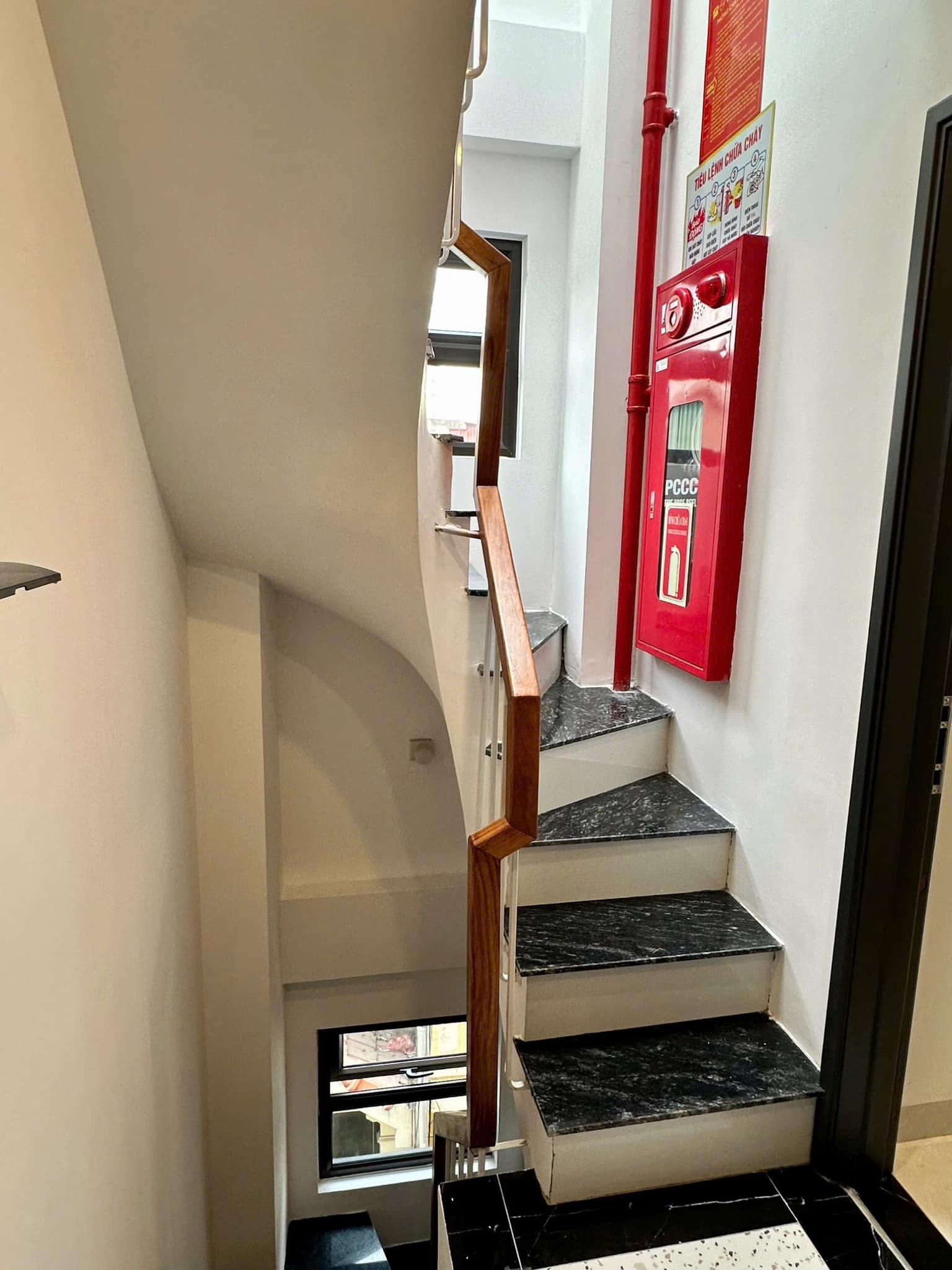 Bán nhà dòng tiền Xuân Phương, Nam Từ Liêm. 90m2 thiết kế 23 phòng, doanh thu 90Tr/ Tháng 2