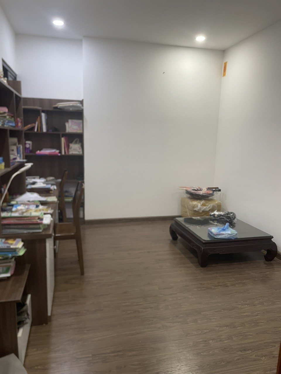 Chính chủ bán CC Eco Lake View, 32 Đại từ, Dt 103m2, 3N2VS, full nội thất đẹp. Giá 6,75 tỷ 2