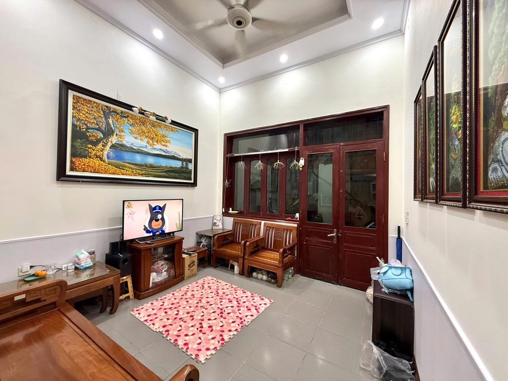 Bán nhà phân lô quân đội Kim Giang, ô tô đỗ cửa, sd 45m2, 8.75 tỷ 2