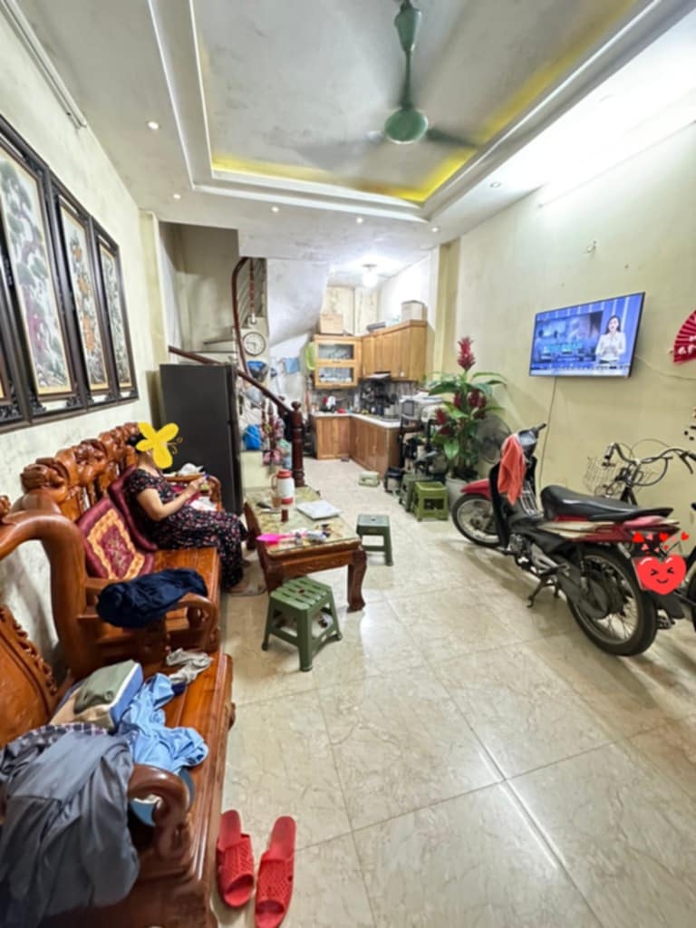 Bán nhà Trương Định, Hoàng Mai, 30m Ô tô, Ngõ 3 gác đua, 30m2, 6.75 tỷ