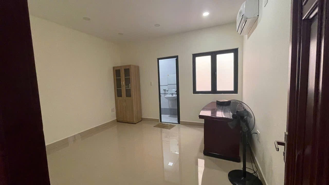 Cho thuê nhà  đường 26, Phường Hiệp Bình Chánh, Diện tích 300m²,6PN.full nội thấtGiá 23 Triệu/tháng 3