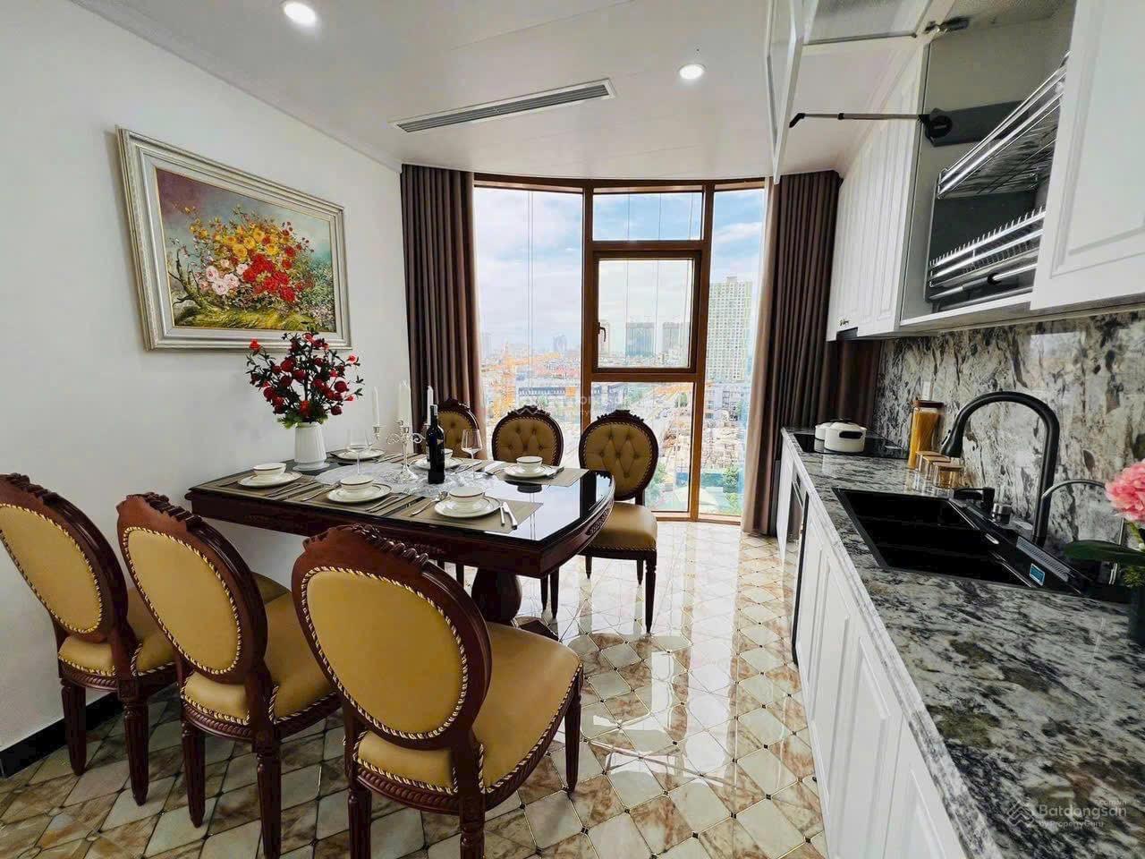 Chung cư QMS Top Tower 67m2 vị trí đẹp, giá tốt