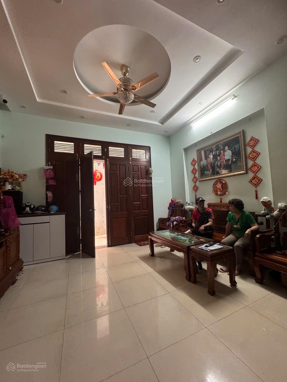 Nhà 5 tầng 32m2 Đa Sỹ, full nội thất,  ngõ nông, gần chợ, 5 tỷ! 3