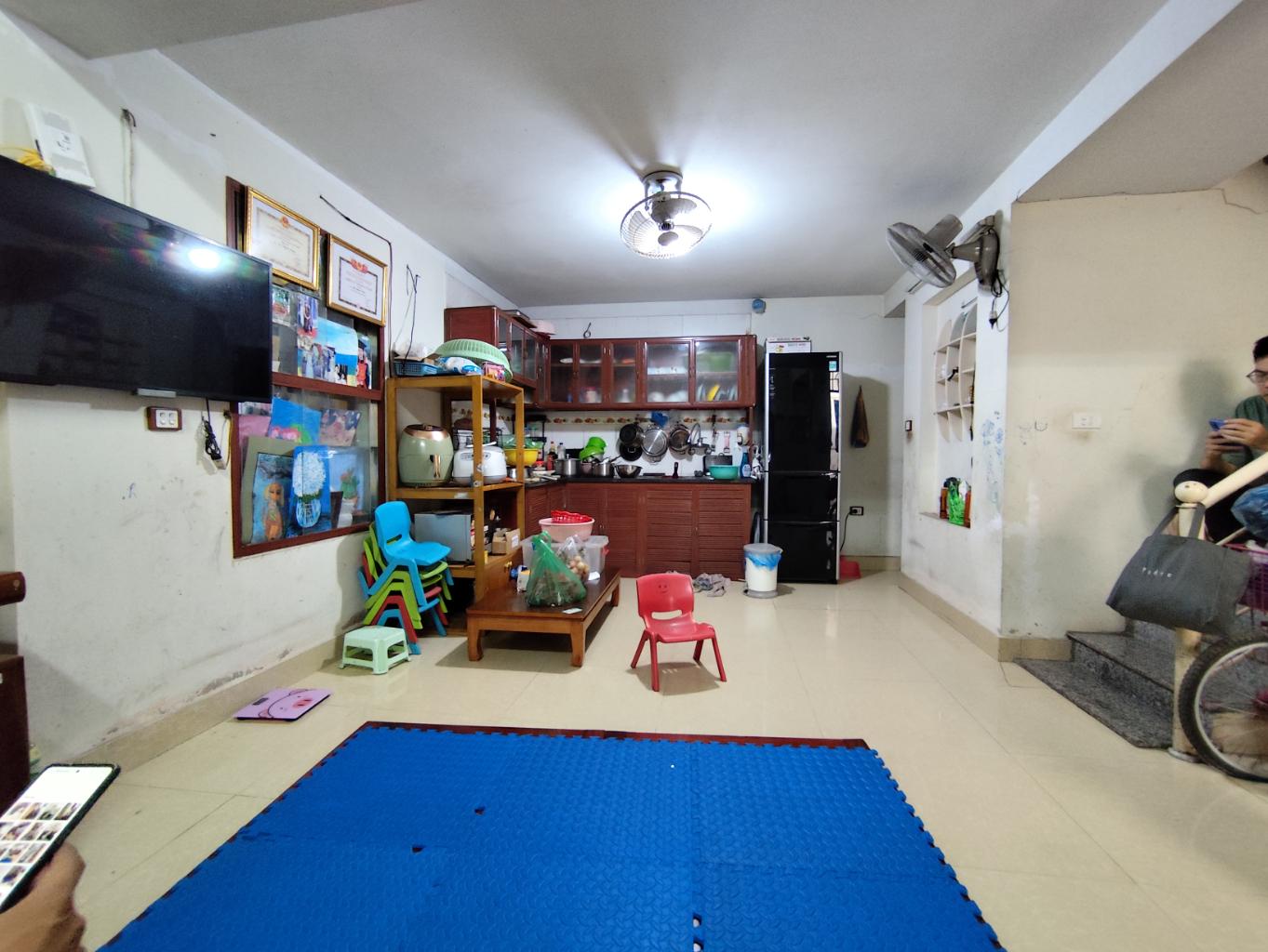 Bán đất mặt ngõ quỳnh thanh nhàn 118M kinh doanh hai bà trưng
