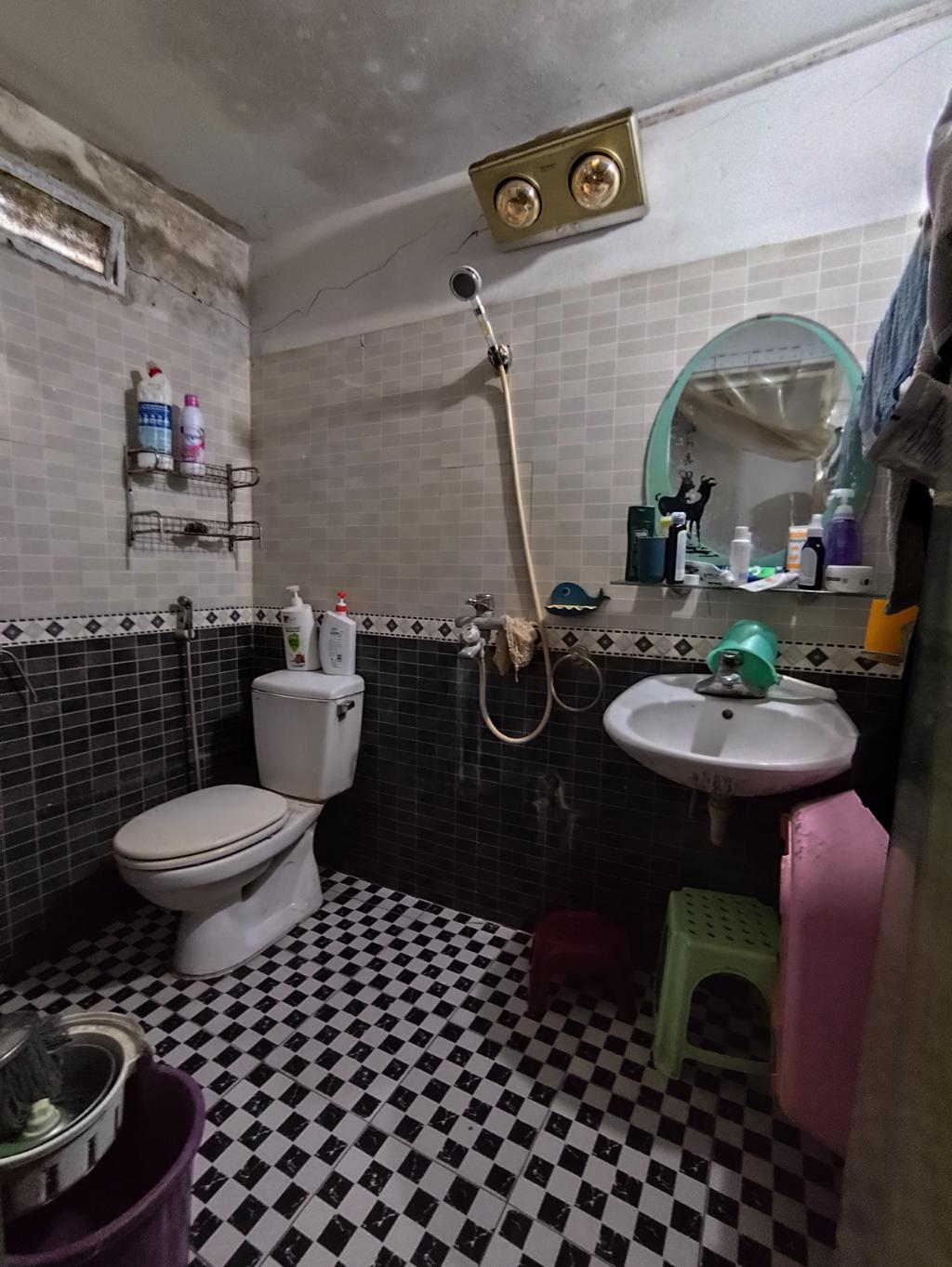 Bán đất mặt ngõ quỳnh thanh nhàn 118M kinh doanh hai bà trưng 2