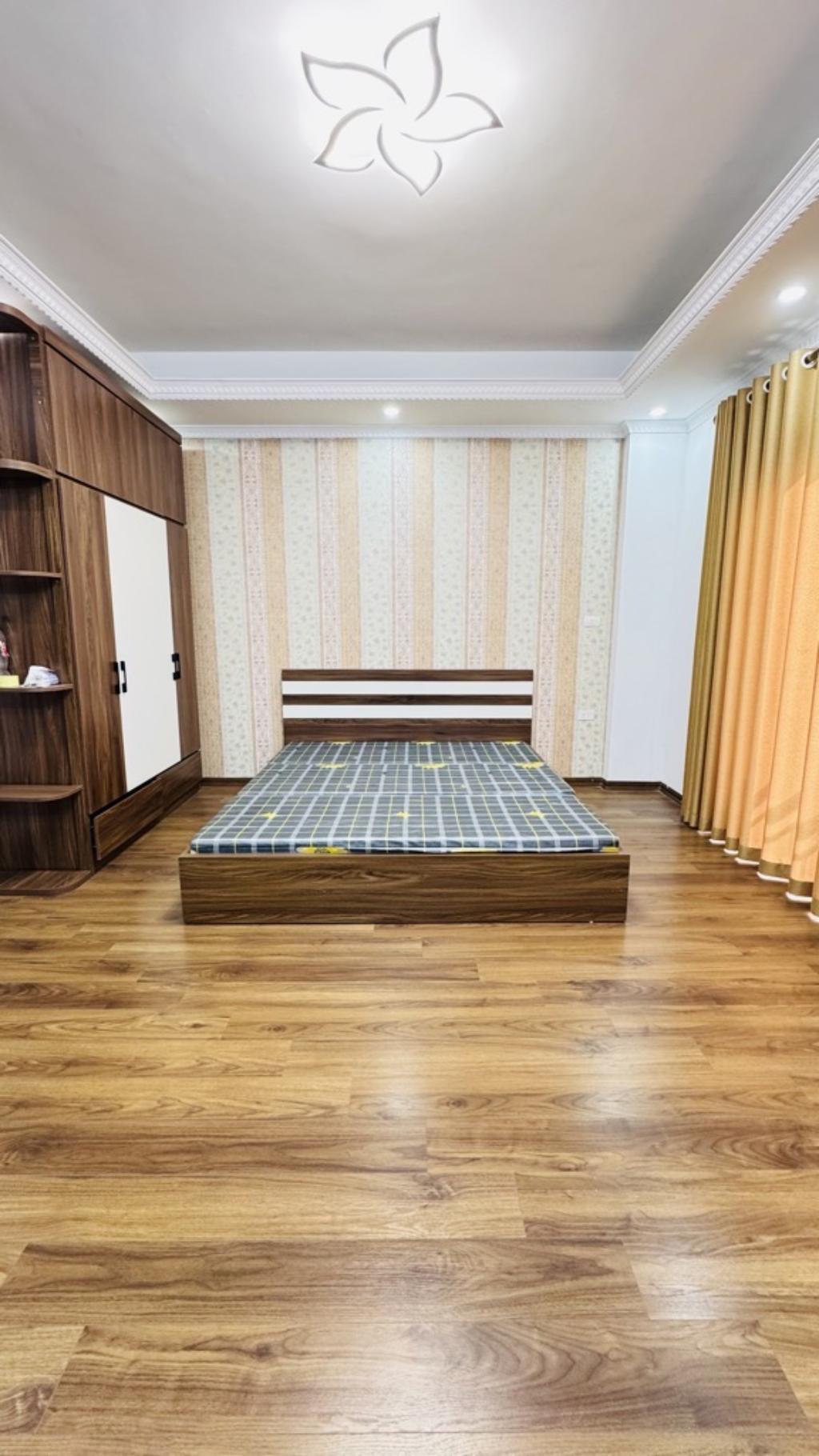 Bán nhà Hoàng Văn Thái, phân lô, ô tô vào nhà, kinh doanh, 52m2, 5 tầng, 13,88 tỷ. 3