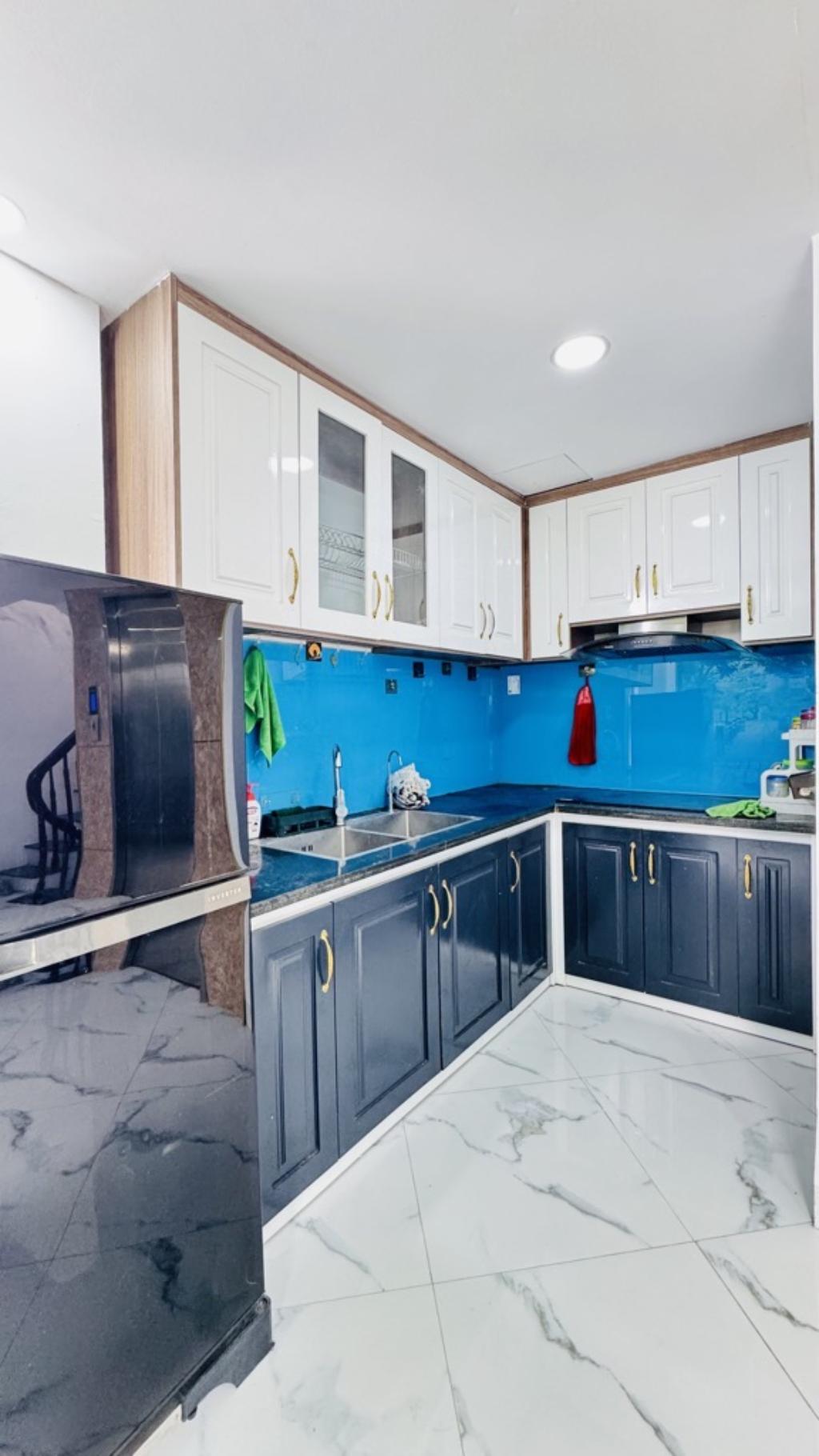 Siêu phẩm phố Vũ Tông Phan, ngõ thông kinh doanh , ô tô vào nhà, 5 tầng 42m2, 10.9 tỷ. 2