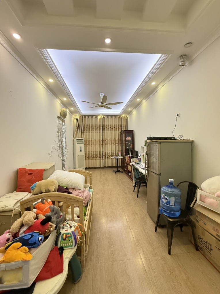 Bán nhà Vĩnh Phúc, Ba Đình, mặt phố, 2 thoáng, 52m2, 5 tầng, chỉ 15.5 tỷ