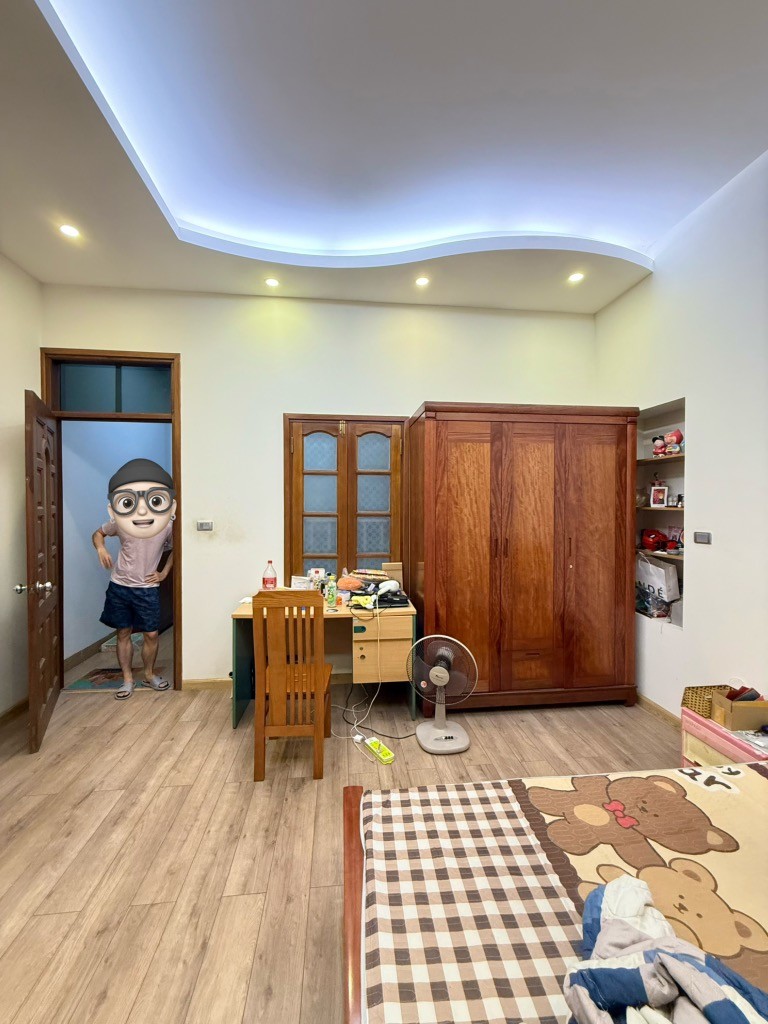 Bán nhà Vĩnh Phúc, Ba Đình, mặt phố, 2 thoáng, 52m2, 5 tầng, chỉ 15.5 tỷ 2