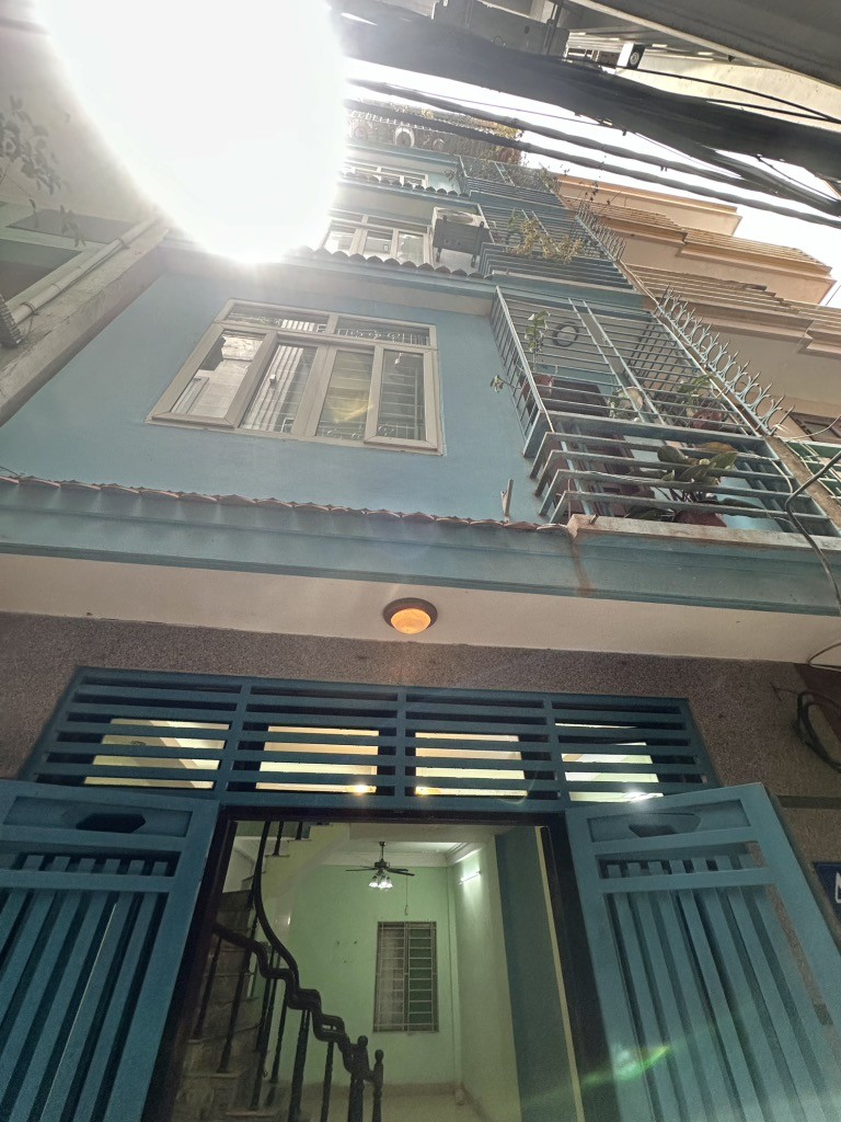 Cần bán Nhà mặt tiền đường Nguyễn Đức Cảnh, Phường Hoàng Văn Thụ, Diện tích 45m², Giá 8.9 Tỷ