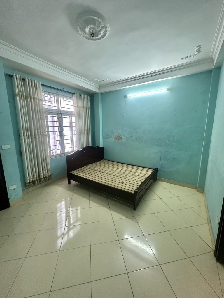 Cần bán Nhà mặt tiền đường Nguyễn Đức Cảnh, Phường Hoàng Văn Thụ, Diện tích 45m², Giá 8.9 Tỷ 5