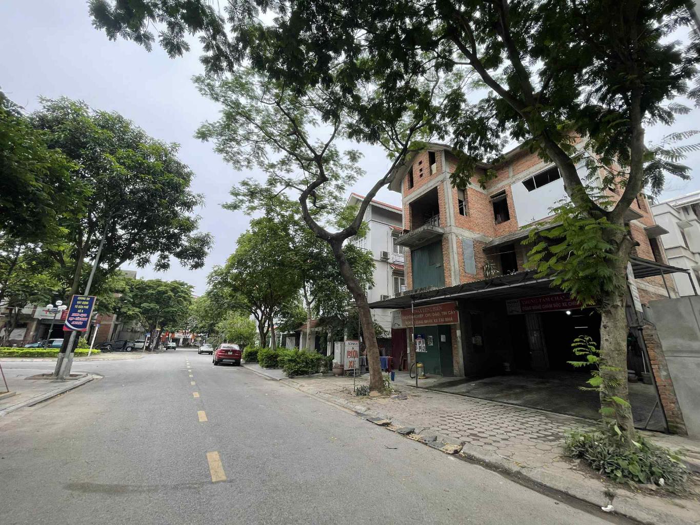 BÙI THIỆN NGỘ 51 tỷ 235m VỈA HÈ RỘNG,KINH DOANH ĐỈNH,LONG BIÊN HÀ NỘI 2