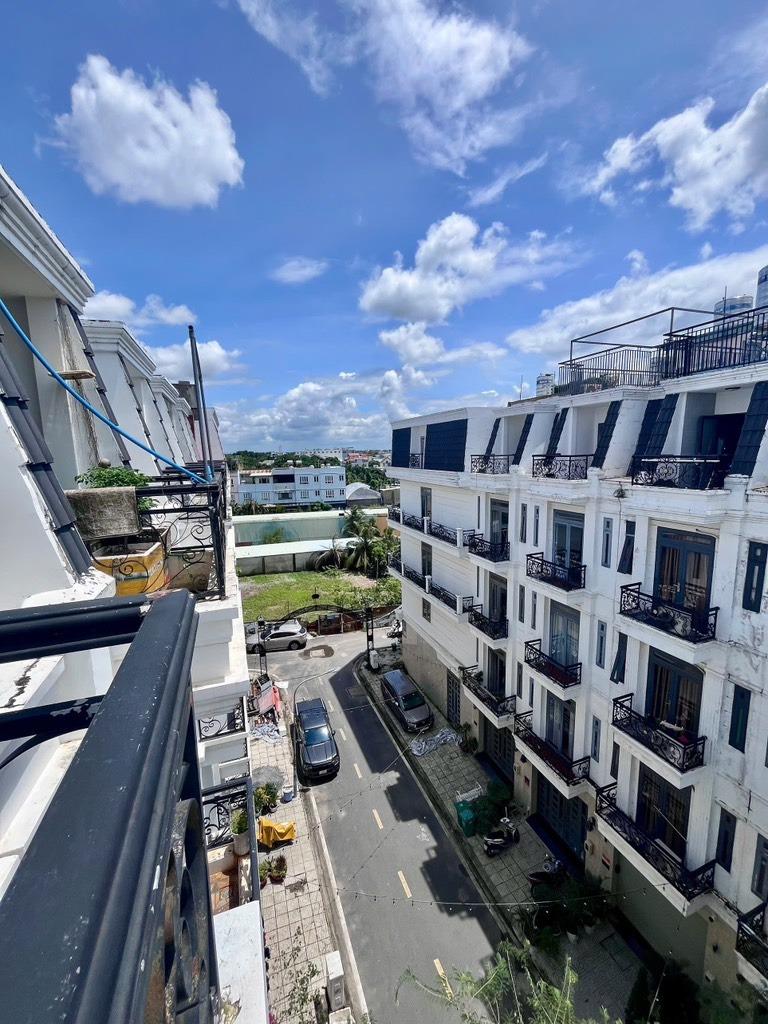 ̣̉,.60m² – 5 tầng – 7PN – Có thang máy – Chỉ 5.55 tỷ TL