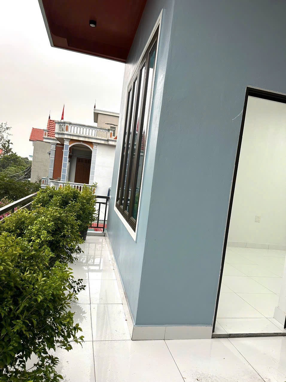 Bán lô góc sẵn nhà 2 tầng tại Lai Cách Cẩm Giàng đường ô tô tránh nhau 3