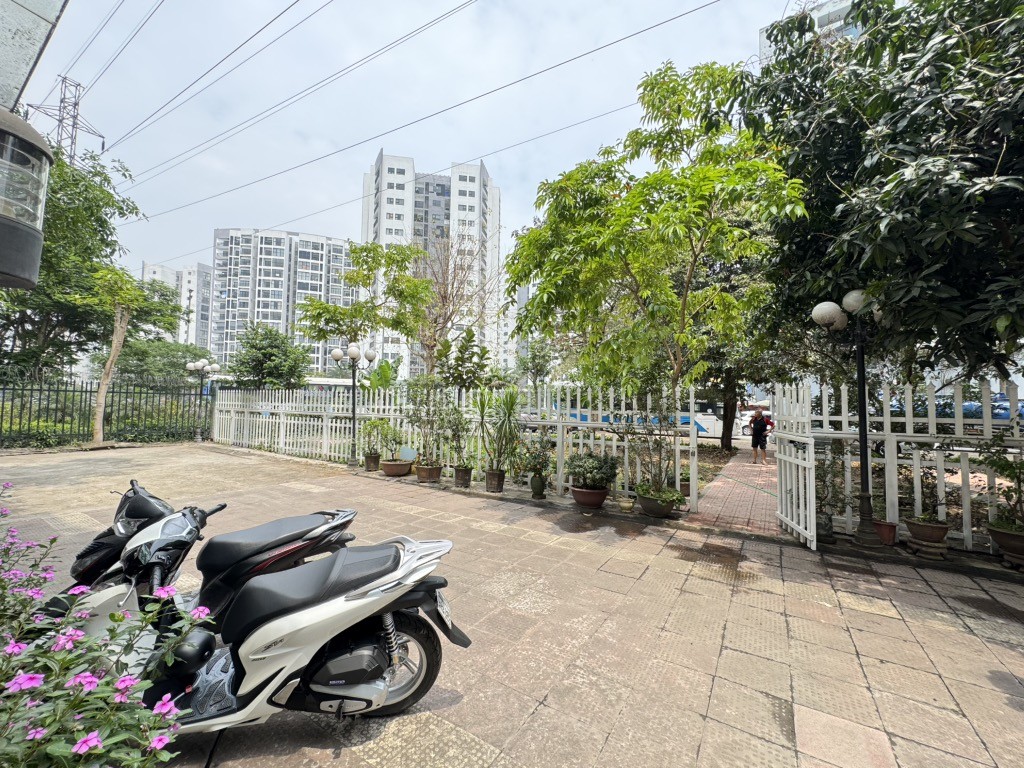 BIỆT THỰ 38tỷ 175m HUỲNH VĂN NGHỆ, VIEW MẶT ĐƯỜNG TO,LONG BIÊN HÀ NỘI 2