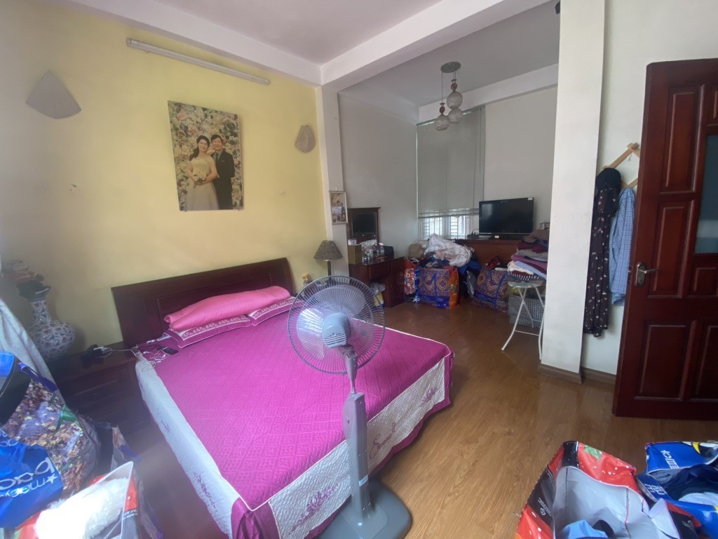 Bán nhà Kim Mã, Ba Đình, 2 thoáng, ngõ thông 35m2, 6 tầng, chỉ 9.5 tỷ 2