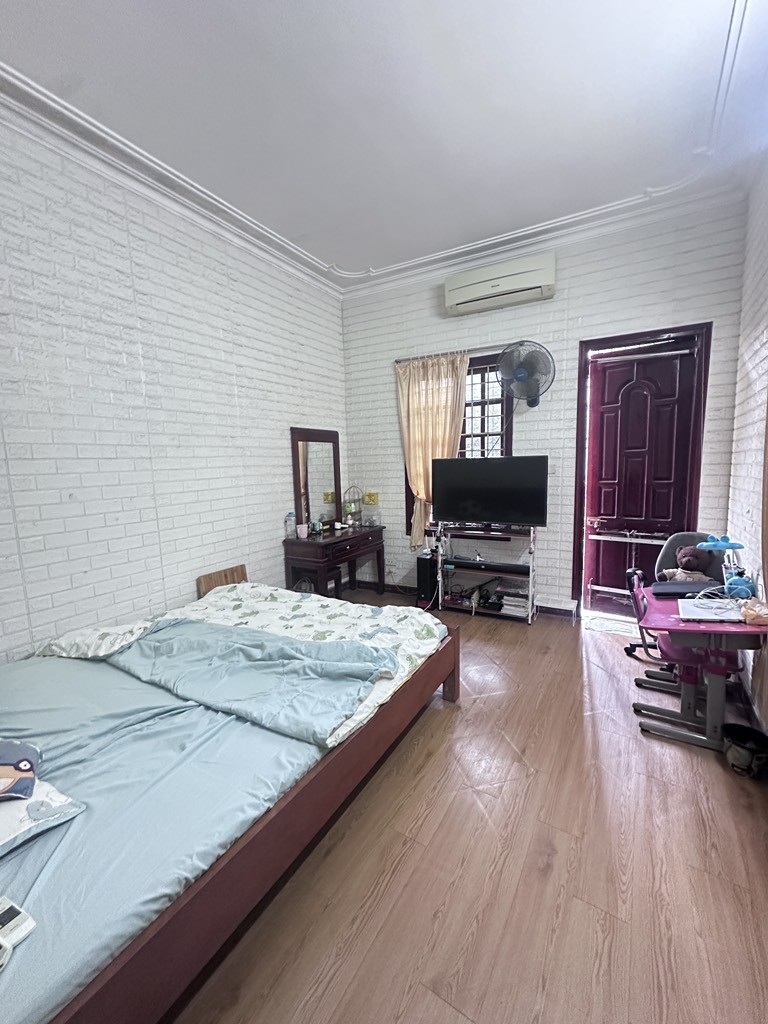 Bán nhà Nguyễn Trãi, Thanh Xuân, Lô góc, Ô tô gần nhà, 36m2, 7.6 tỷ 2