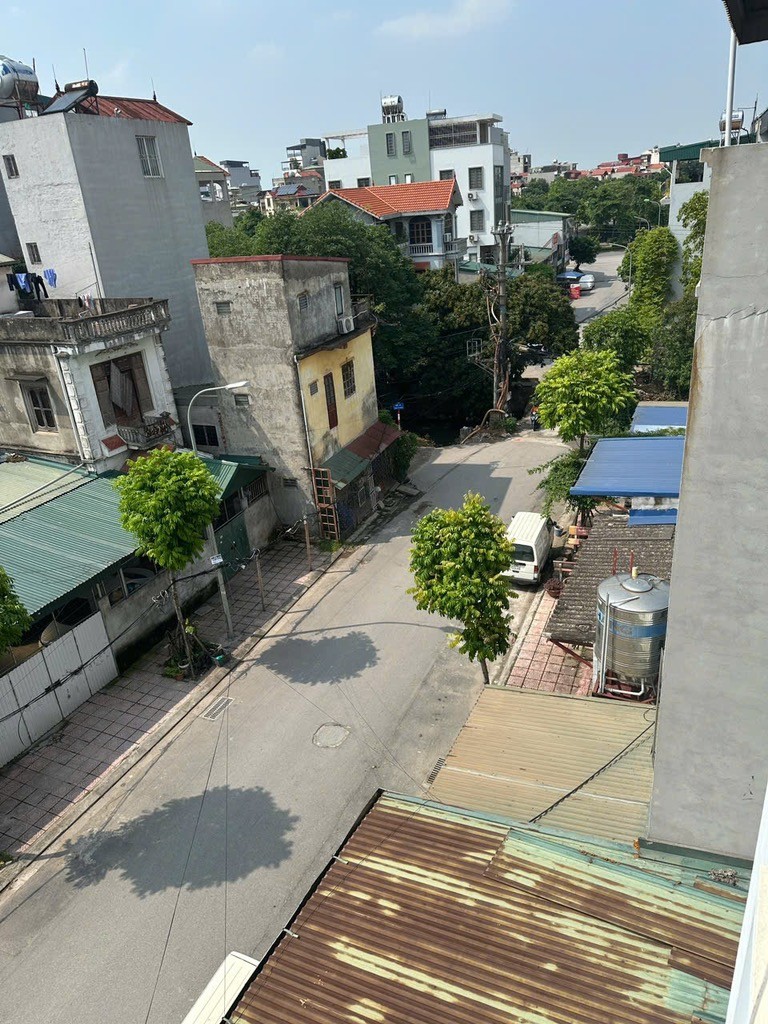 TƯ ĐÌNH 22 TỶ 110m Ô TÔ VỈA HÈ KINH DOANH,VIEW CÔNG VIÊN,LONG BIÊN 5