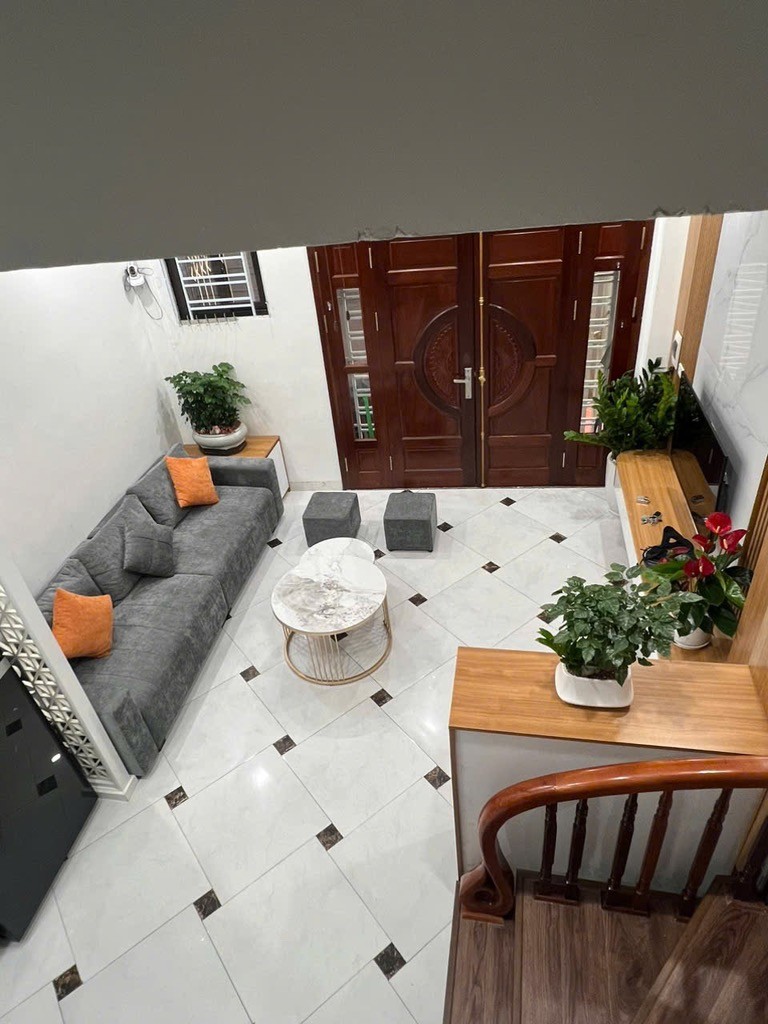 XUÂN PHƯƠNG- NAM TỪ LIÊMNHÀ ĐẸP FULL NỘI THẤT Ở NGAY- 20M RA Ô TÔ- 50M RA ĐƯỜNG Ô TÔ TRÁNH 2