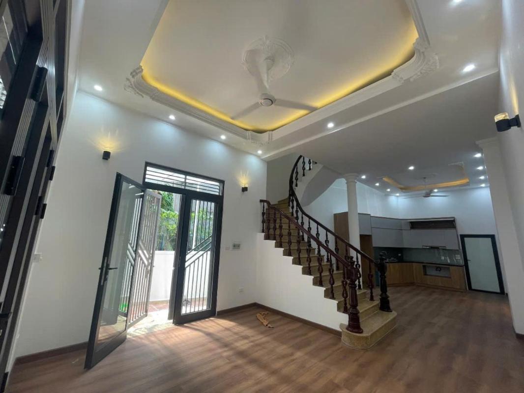 Siêu phẩm Vũ Tông Phan, lô góc, ô tô, 68m2, 4 tầng, chỉ 11.1 tỷ. 3