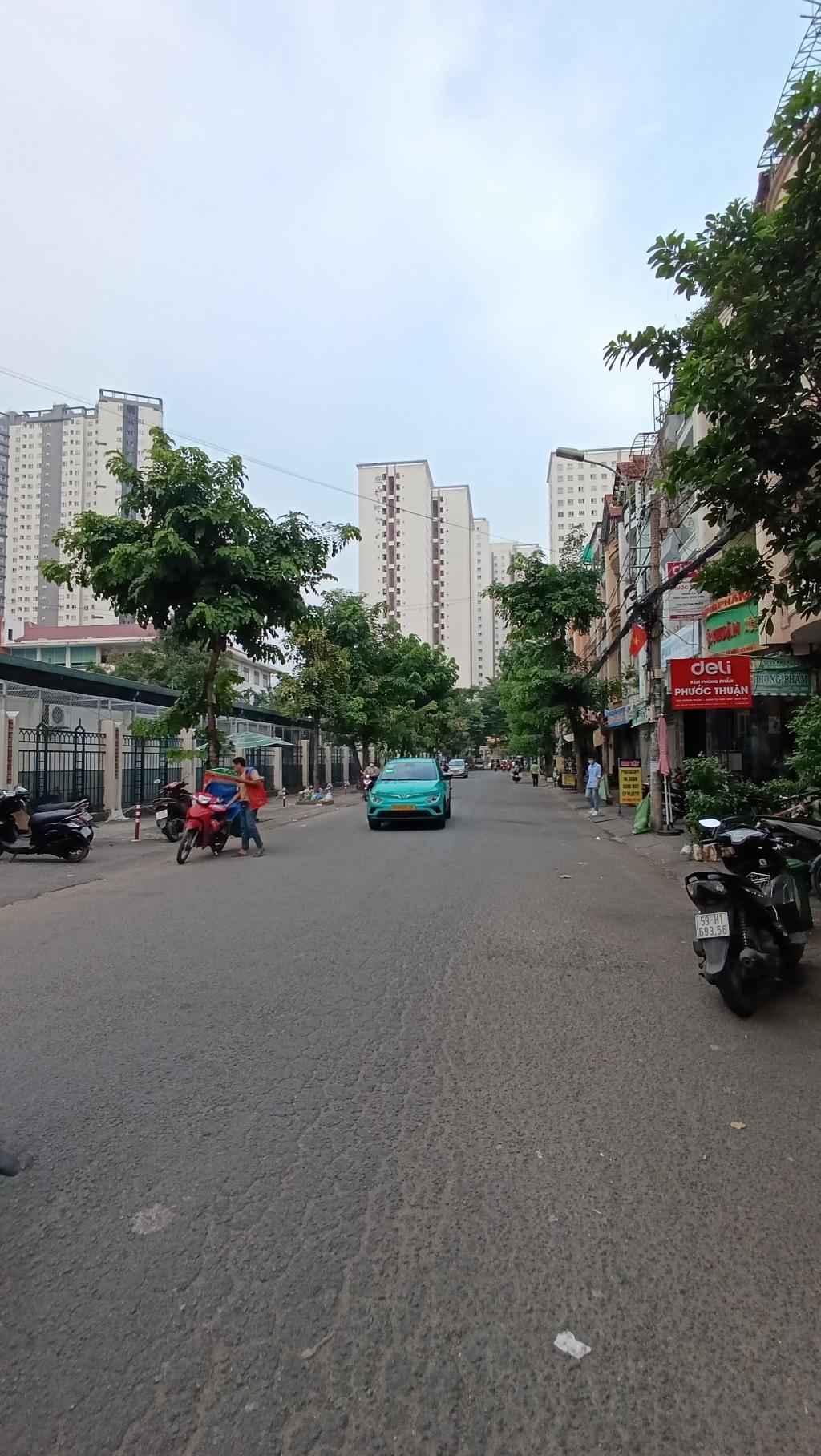 Mặt tiền kinh doanh ngang 4m đối diện Parc Mall Quận 8 chỉ 12 tỷ nhỉnh