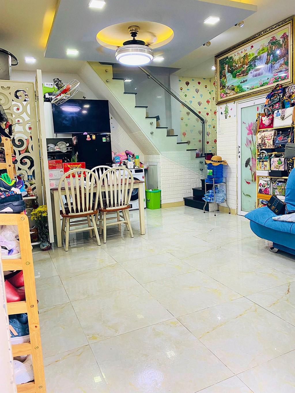 CẦN TIỀN BÁN GẤP NHÀ MỚI Ở LIỀN [P5, Q8] DT: 28.1M2 (4 X 6M) 2T, 2WC CHỈ 2.4 TỶ 4