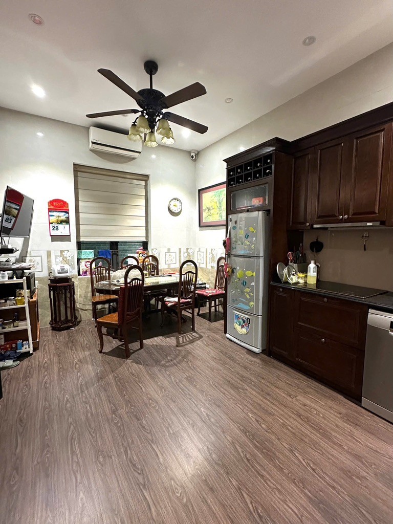 Bán nhà Võng Thị, Tây Hồ, lô góc, ô tô, 88m2, 3 tầng, Mt 8.2m, chỉ 20.9 tỷ 3