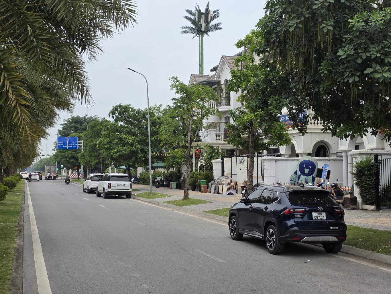 ĐOÀN KHUÊ 34 tỷ 90m ĐẤT VỈA HÈ Ô TÔ KINH DOANH ĐỈNH,LONG BIÊN 2