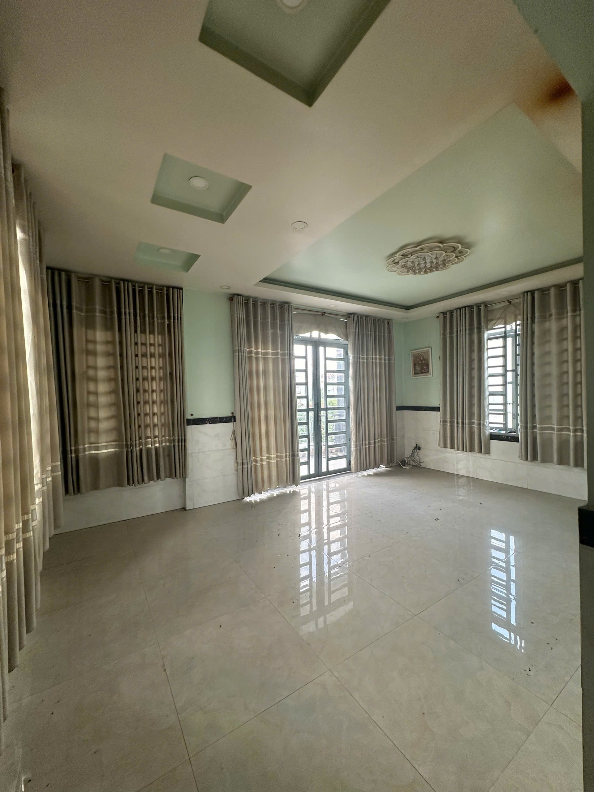 Cho thuê Biệt thự đường 11, Phường Hiệp Bình Phước, Diện tích 200m², Giá 17 Triệu/tháng 4
