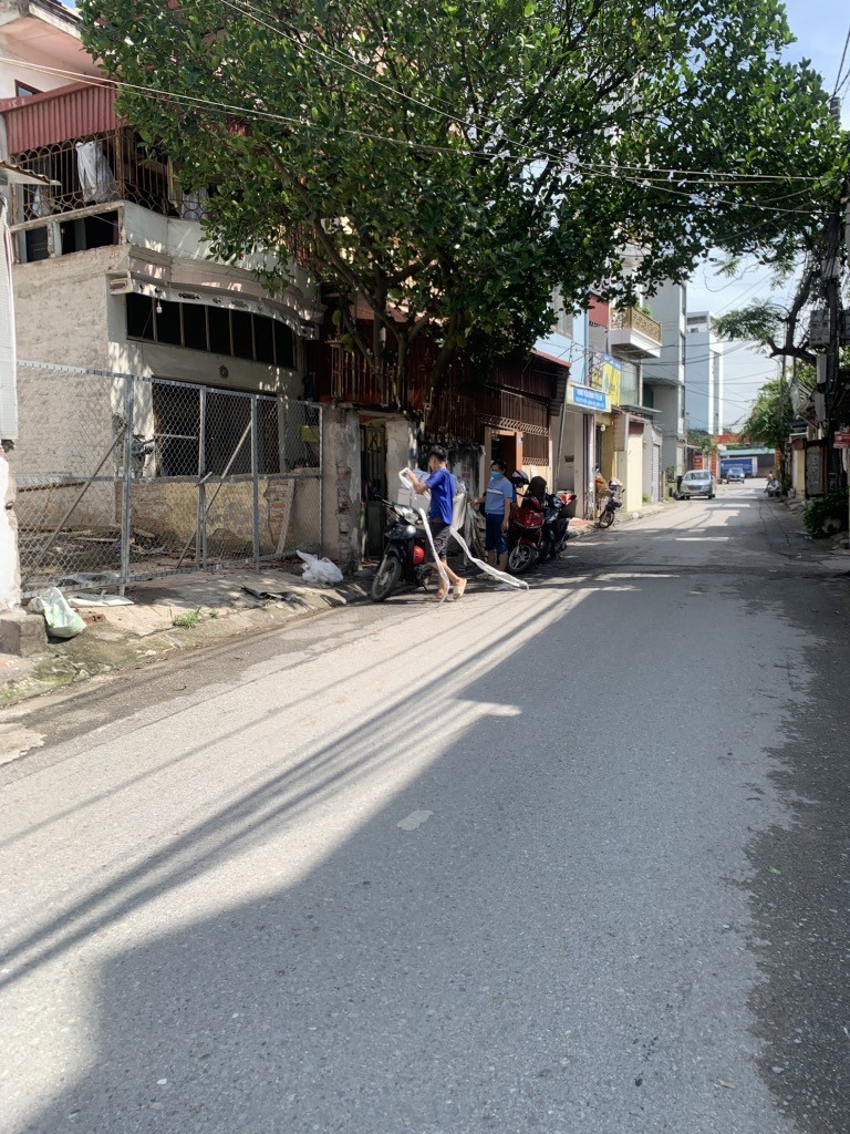 BÁN ĐẤT 16 tỷ 90m MẶT TIỀN 5m NGUYỄN VĂN LINH,NGÕ Ô TÔ TRÁNH LONG BIÊN 3