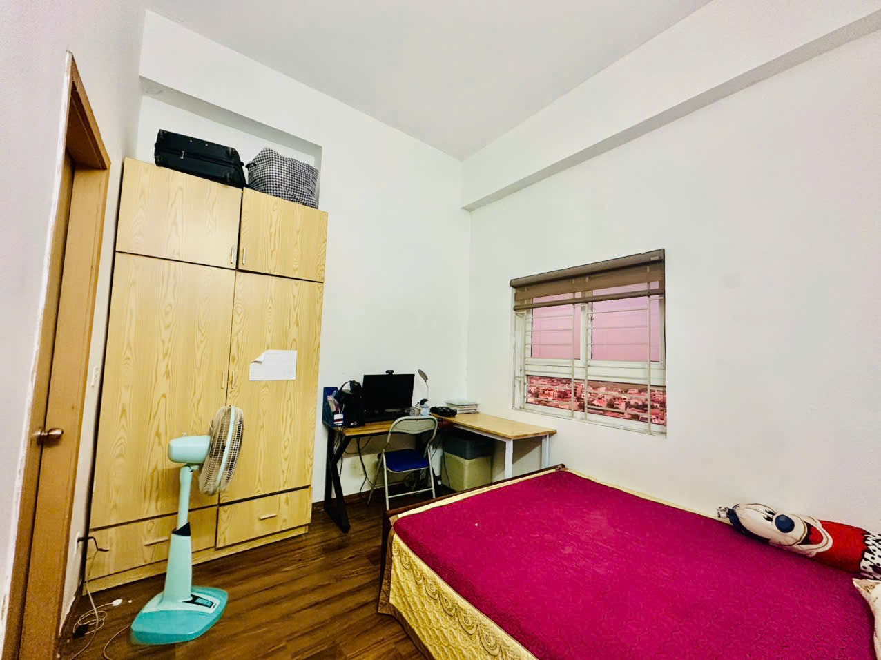 Chính chủ bán gấp căn hộ 77m² full nội thất, ban công Đông Nam, giá tốt nhất KĐT Thanh Hà Cienco 5 4