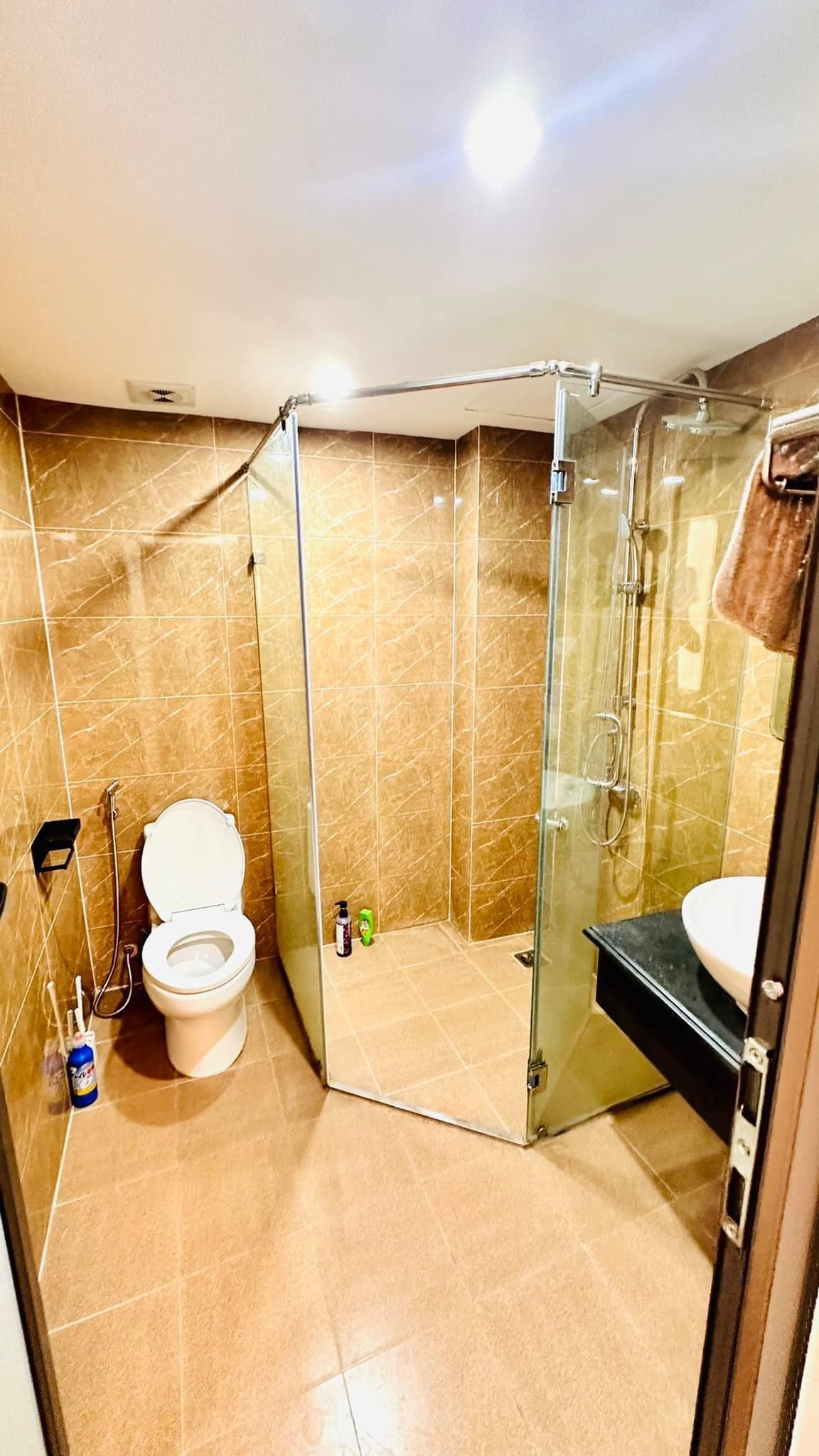 Chính chủ bán nhà An Khánh, tặng nội thất xây 5 Tầng, 4 phòng, giá đầu tư ở cho thuê 4