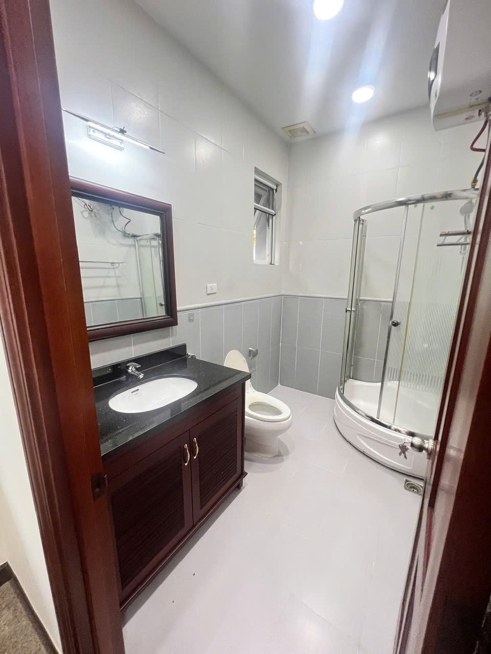 Cho thuê Biệt thự Thủ Đức Garden Homes,Quôc Lộ 13, Diện tích 350m²,3PN đủ NT,Giá 32 Triệu/tháng 4