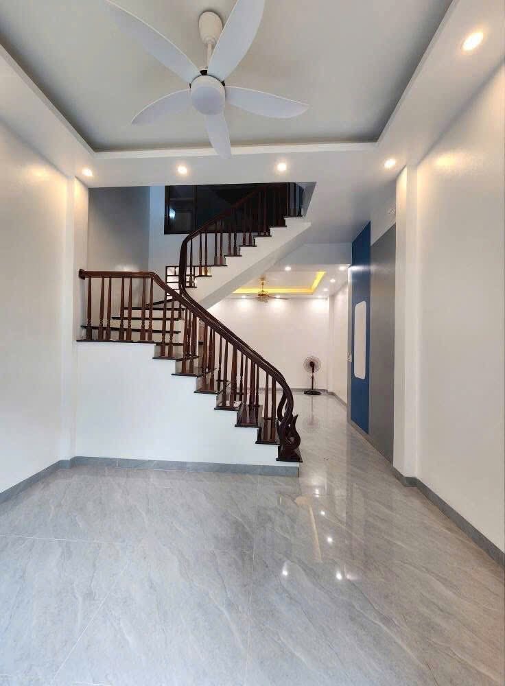 Bán nhà 4 tầng ngõ phố Tân Kim, ph Tân Bình, TP HD, 42m2, mt 4.09m, 3 ngủ, 3 vệ sinh, 2.78 tỷ 3