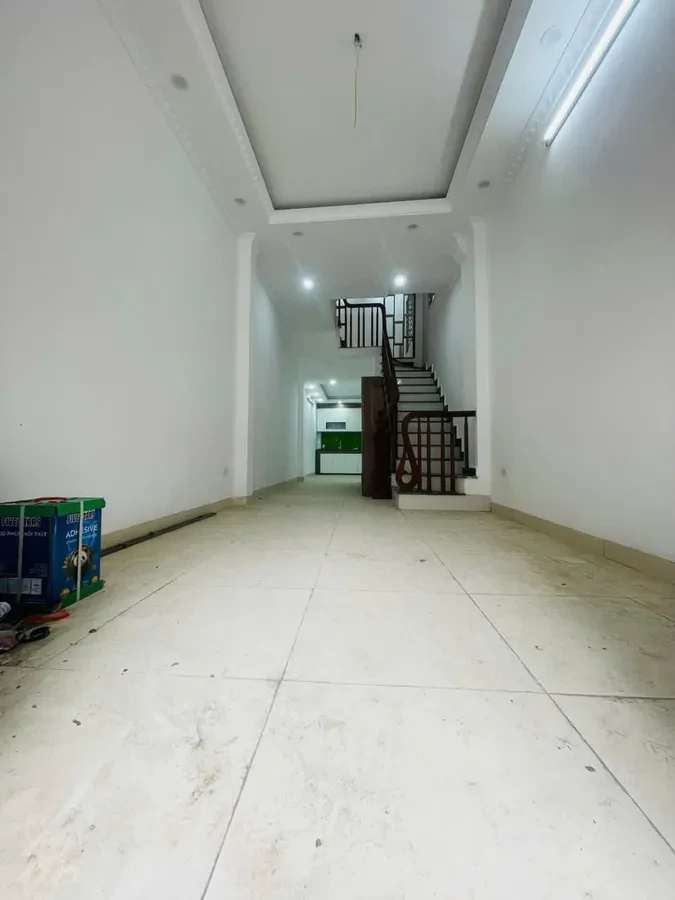 Bán gấp nhà 35m2, 4 tầng Ngọc Hồi, ngõ ô tô giá chỉ 5,65 tỷ 2