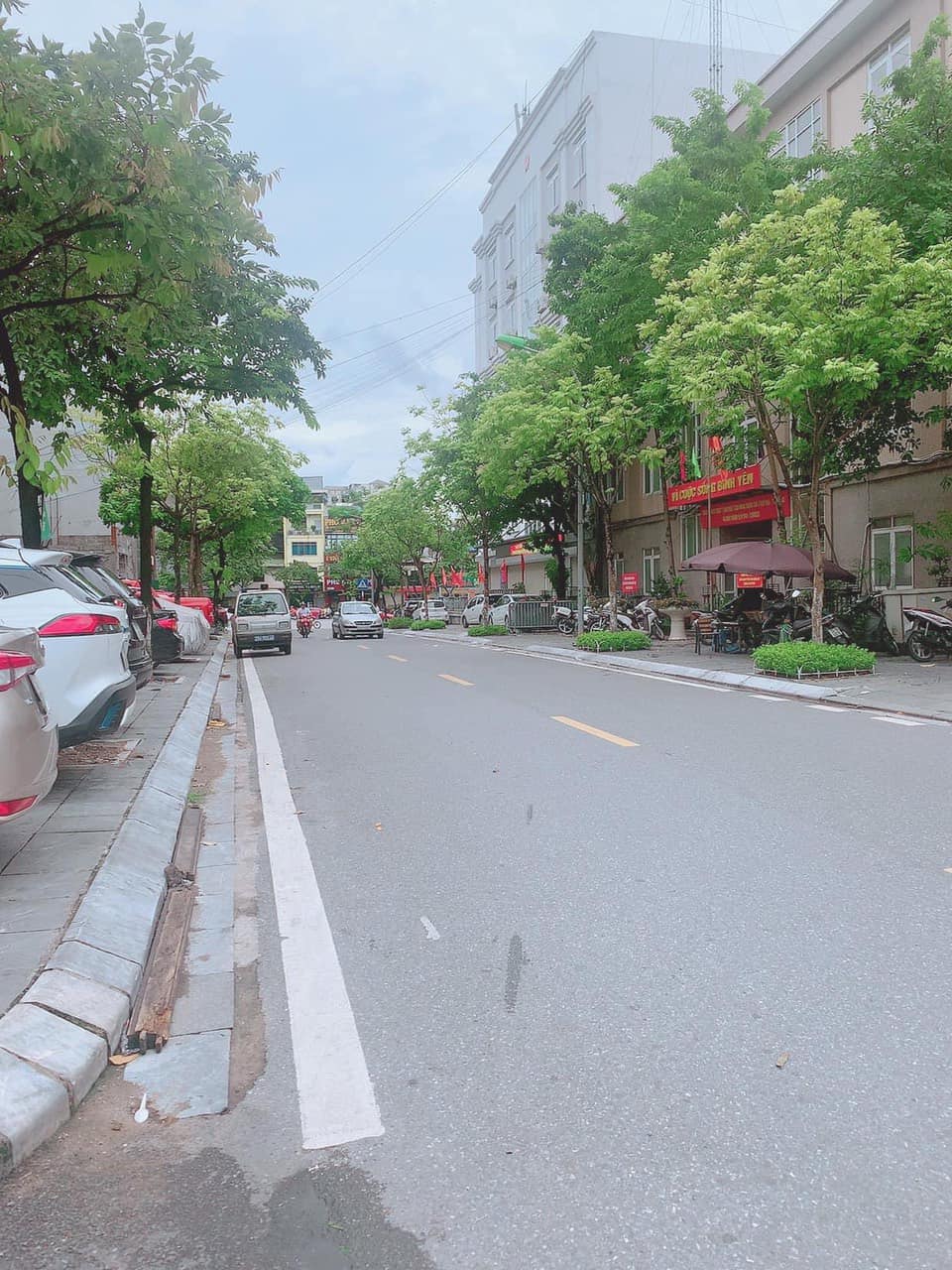 Bán nhà mặt ngõ Quần Ngựa, Ba Đình, DT 60m2, phân lô, ô tô tránh, khu VIP hiếm nhà bán. Giá 19.8 tỷ 2