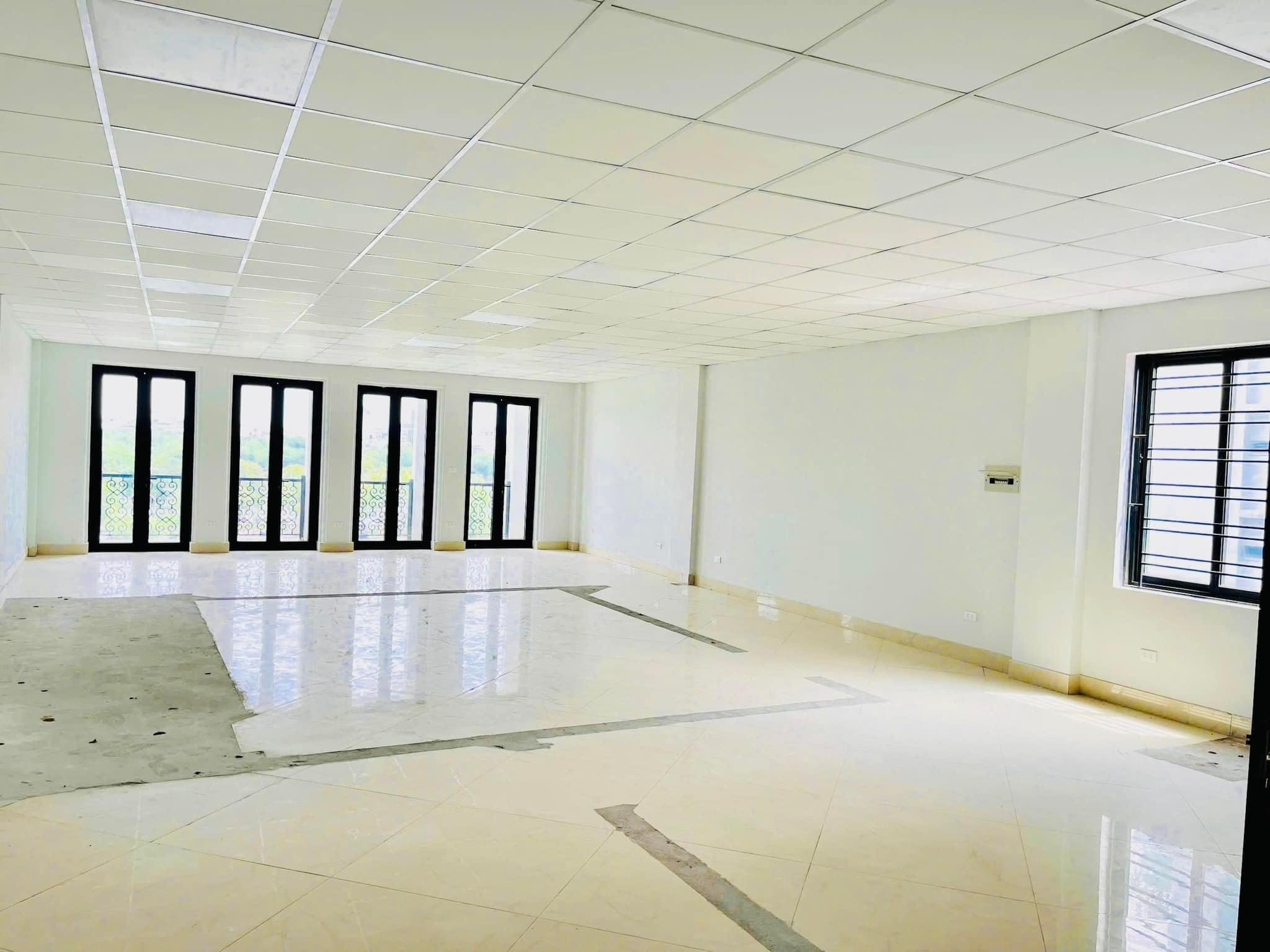Mặt Hồ Ba Mẫu 155M2 8 Nổi 1 Hầm Mặt Tiền 8.5M 115 Tỷ Đoạn Đẹp nhất Hồ 3