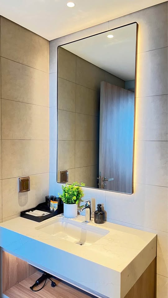 Cần bán Căn hộ chung cư đường Hoàng Quốc Việt, Phường Bãi Cháy, Diện tích 75m², Giá 4.3 Tỷ 2