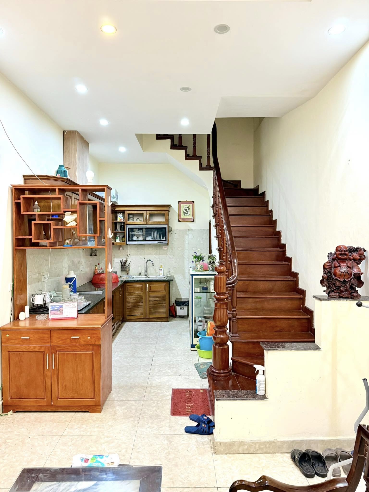 Bán nhà CHÍNH CHỦ 46m giá 14,2 tỷ Phố Cù Chính Lan , Thanh Xuân, Hà Nội 3