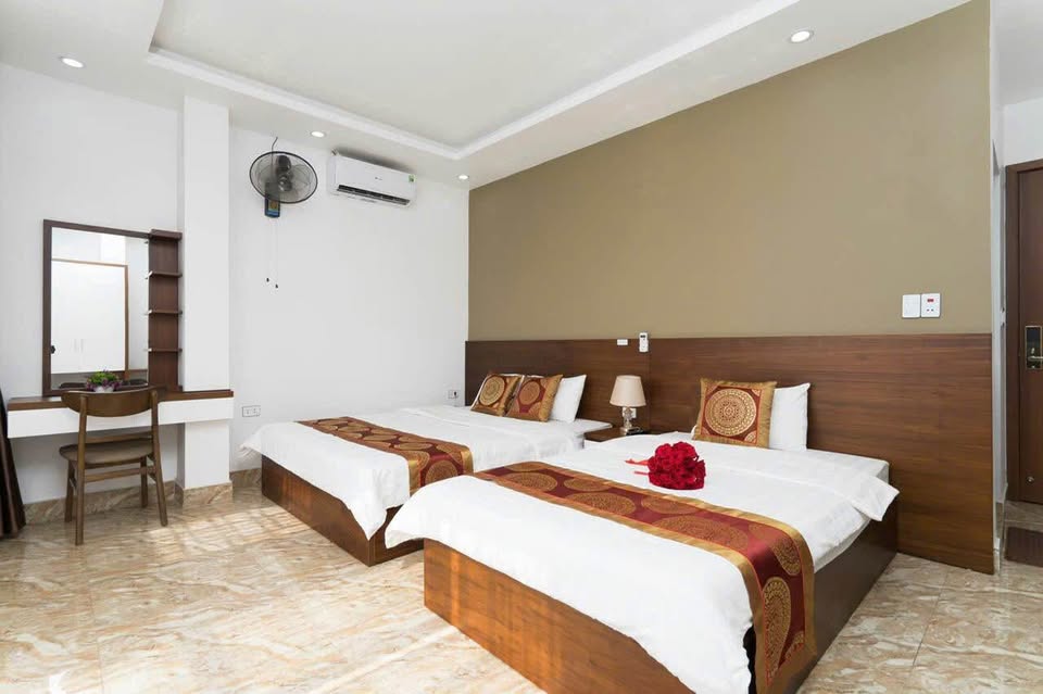 Cần bán Homestay - Khách Sạn Phường Bãi Cháy, Hạ Long, Diện tích 106m², Giá 12 Tỷ