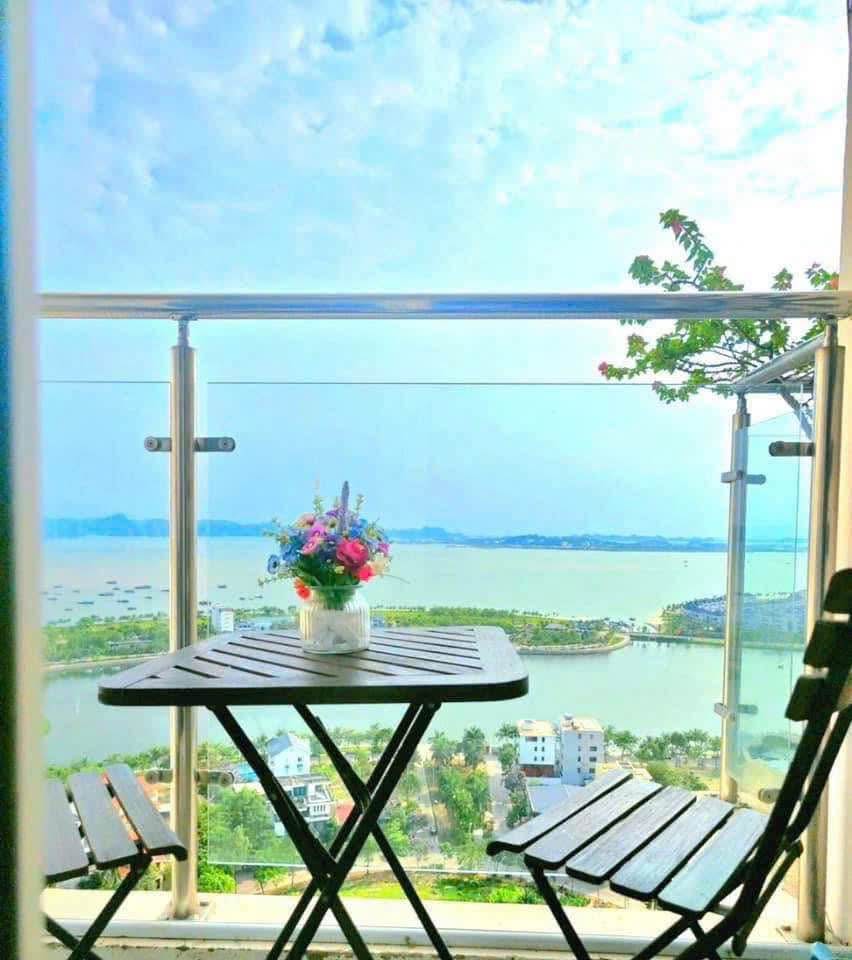Cần bán Căn hộ chung cư đường Hoàng Quốc Việt, Phường Bãi Cháy, Diện tích 68m², Giá 2.65 Tỷ