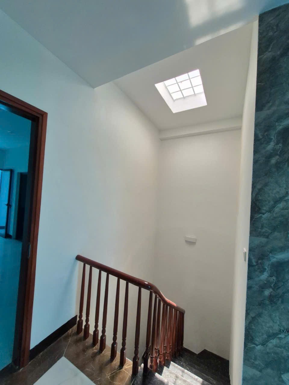 NHÀ XÂY MỚI, 6 TẦNG,THANG MÁY,GARA Ô TÔ, KINH DOANH, 11 tỷ   TÂY LAI XÁ, KIM CHUNG, Hoài đức 2