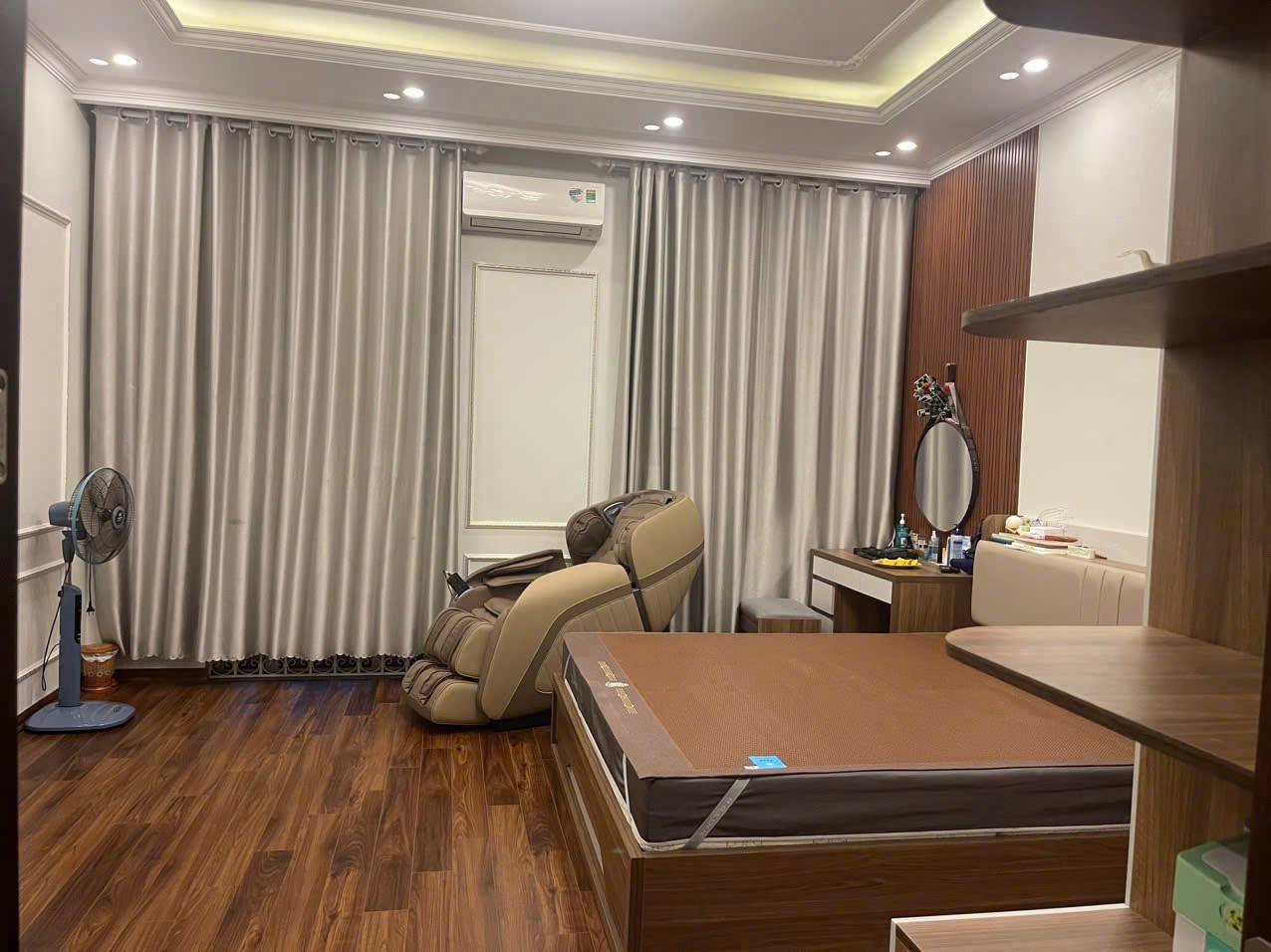 BÁN NHÀ THANH XUÂN, GẦN OTO TRÁNH, BÃI GỬI XE, DT62M2 NHÀ ĐẸP Ở NGAY CHỈ 15.X TỶ 3